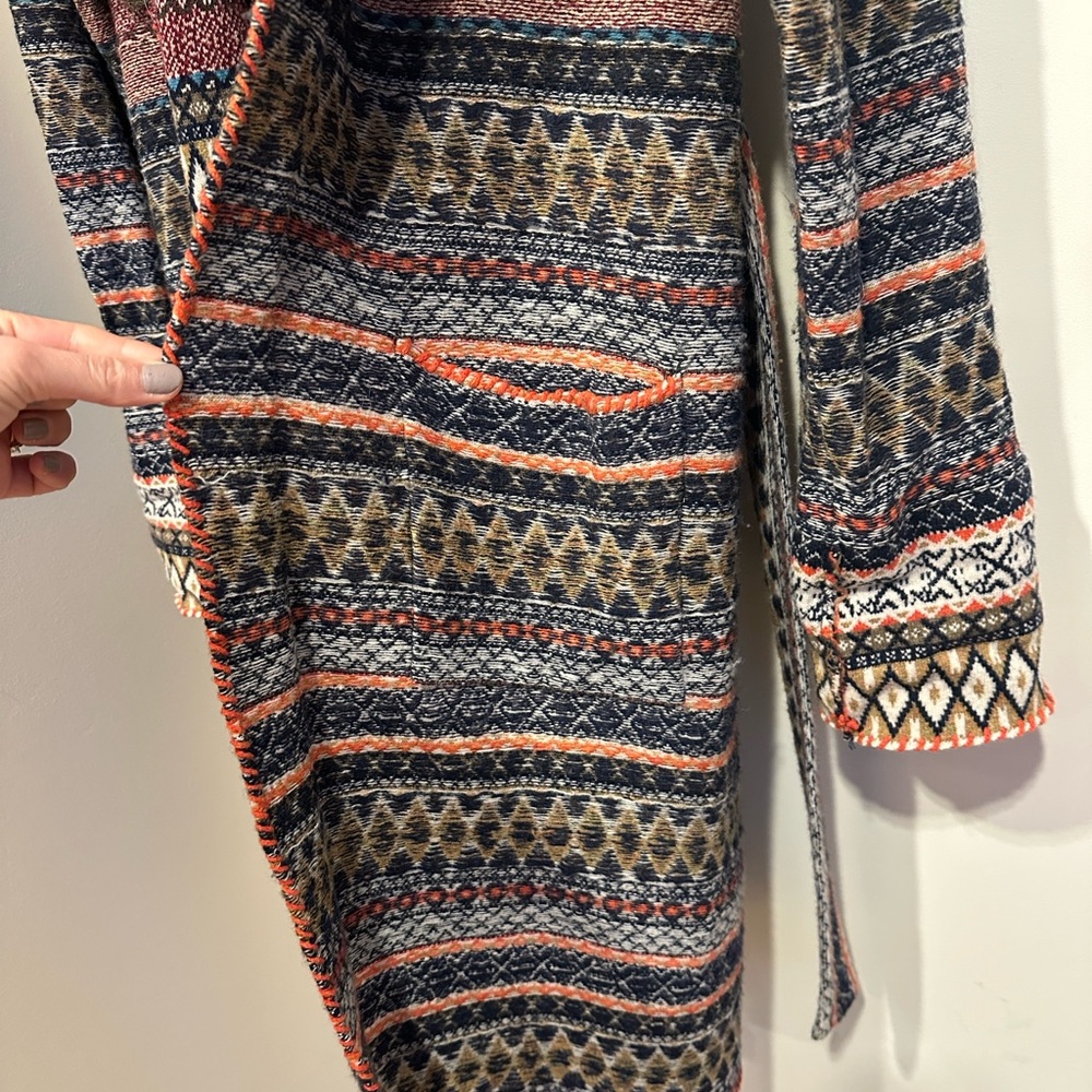 Angel Of The North Multicolor Patterned Cardigan with Fur Collar - Picture 8 of 8